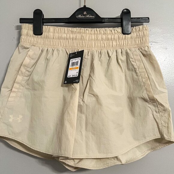 Under Armour Pants - 🏷️ NWT Under Armour Women's Flex Woven 3in Crinkle Shorts Light Tan Size S